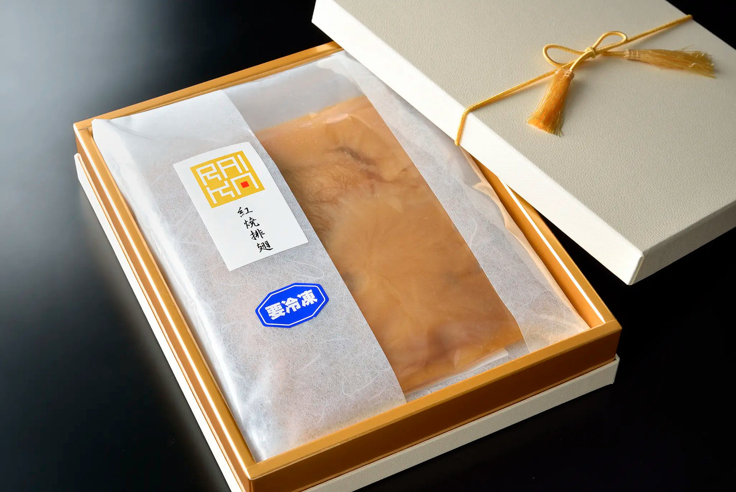 フカヒレ姿煮込み